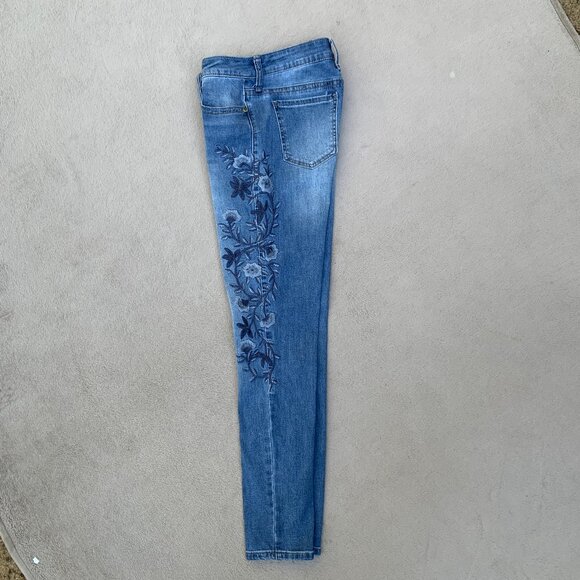 Seven7 Embroidered Skinny Mid Rise Jeans Sz6 - Picture 5 of 15